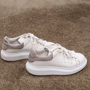 Alexander McQueen White/Grey Suede Leather Sneaker